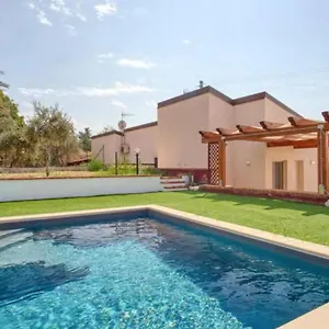 villa-laura-1.sicilyhotelsitaly.net/