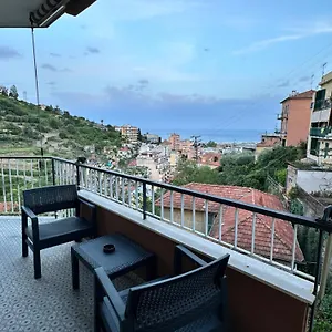 appartamento-vista-mare-sanremo-18038.hotelitalianriviera.com/